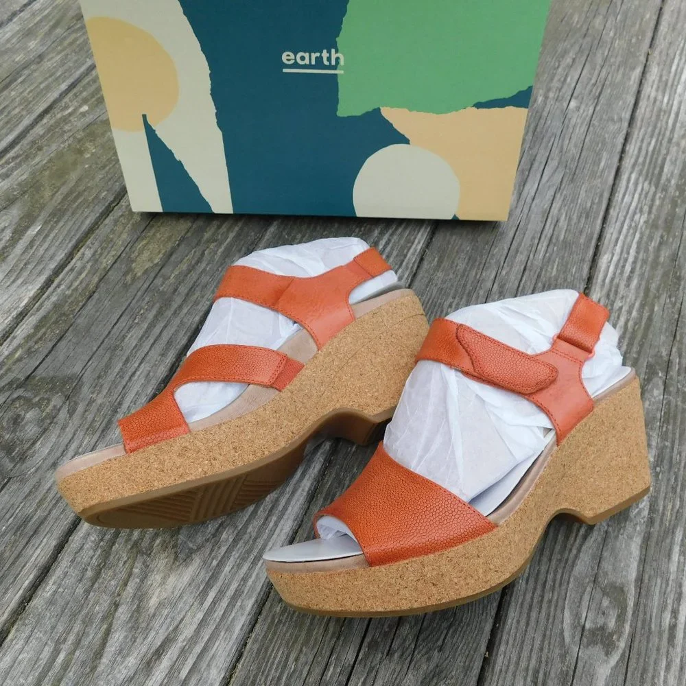 Earth Sz-9 Cork Platform Comfort Sandals NWB - Picture 2 of 4